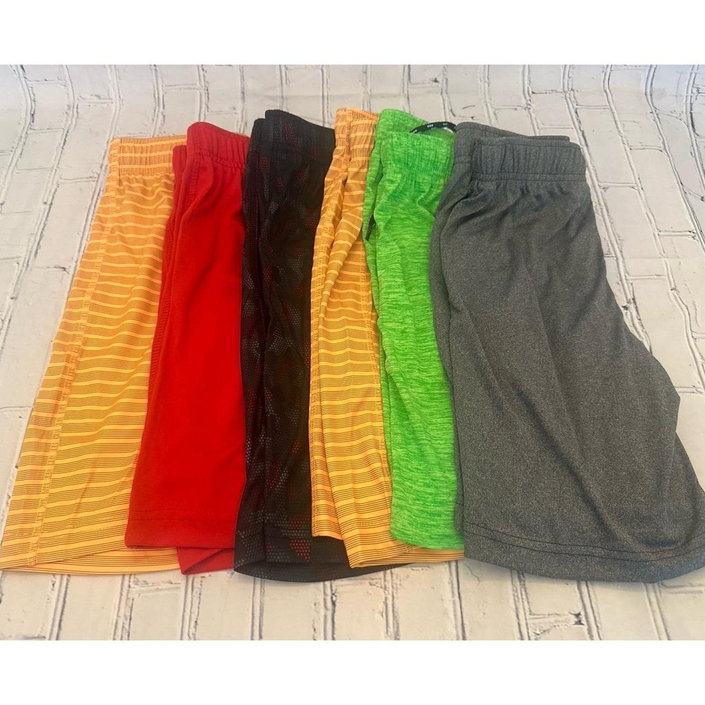 New *Qty 6* Old Navy Boys Medium 8 Athletic Shorts Lot Bundle (without tags)